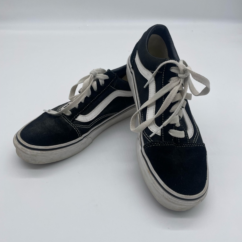 Black Vans